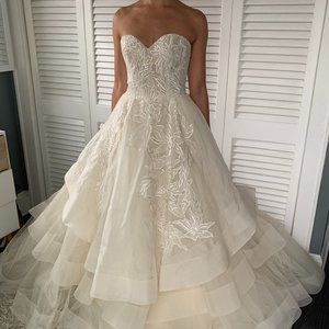 Lazaro 3601 Wedding Dress Cream Ball Gown